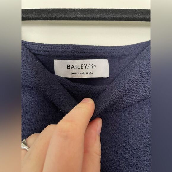 Bailey/44 Anthropologie Navy Blue Cold Shoulder Dress Size Small Soft Above Knee - Picture 4 of 6